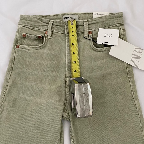 Zara Hi-Rise Juniors size 2 Denim Jeans in sage green color.  NWT. - Picture 12 of 15